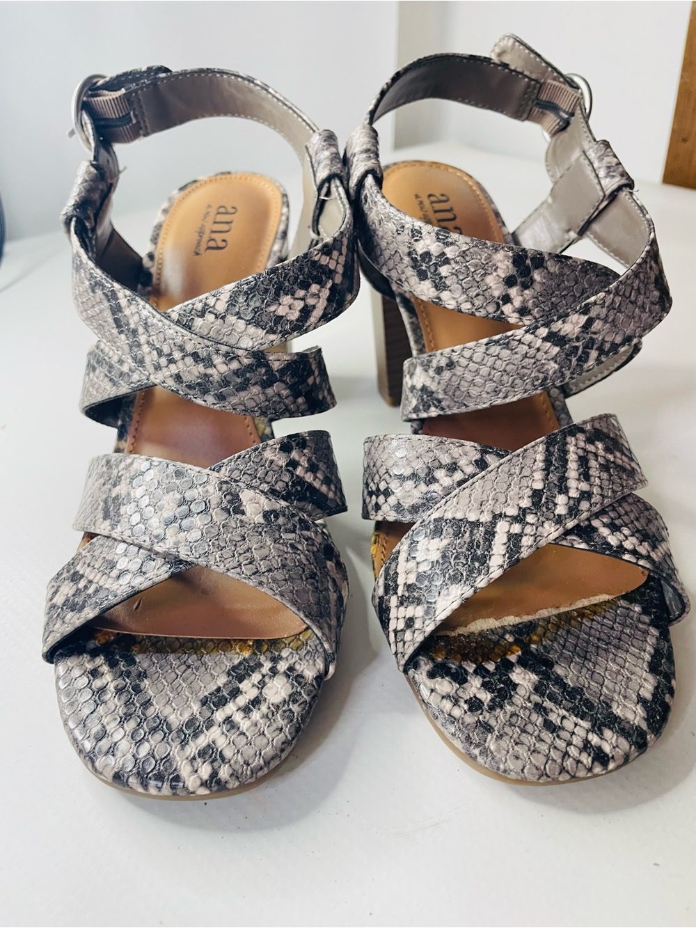 a.n.a Maria Snake-Print Strappy Sandals in Gray Open Toe Strappy